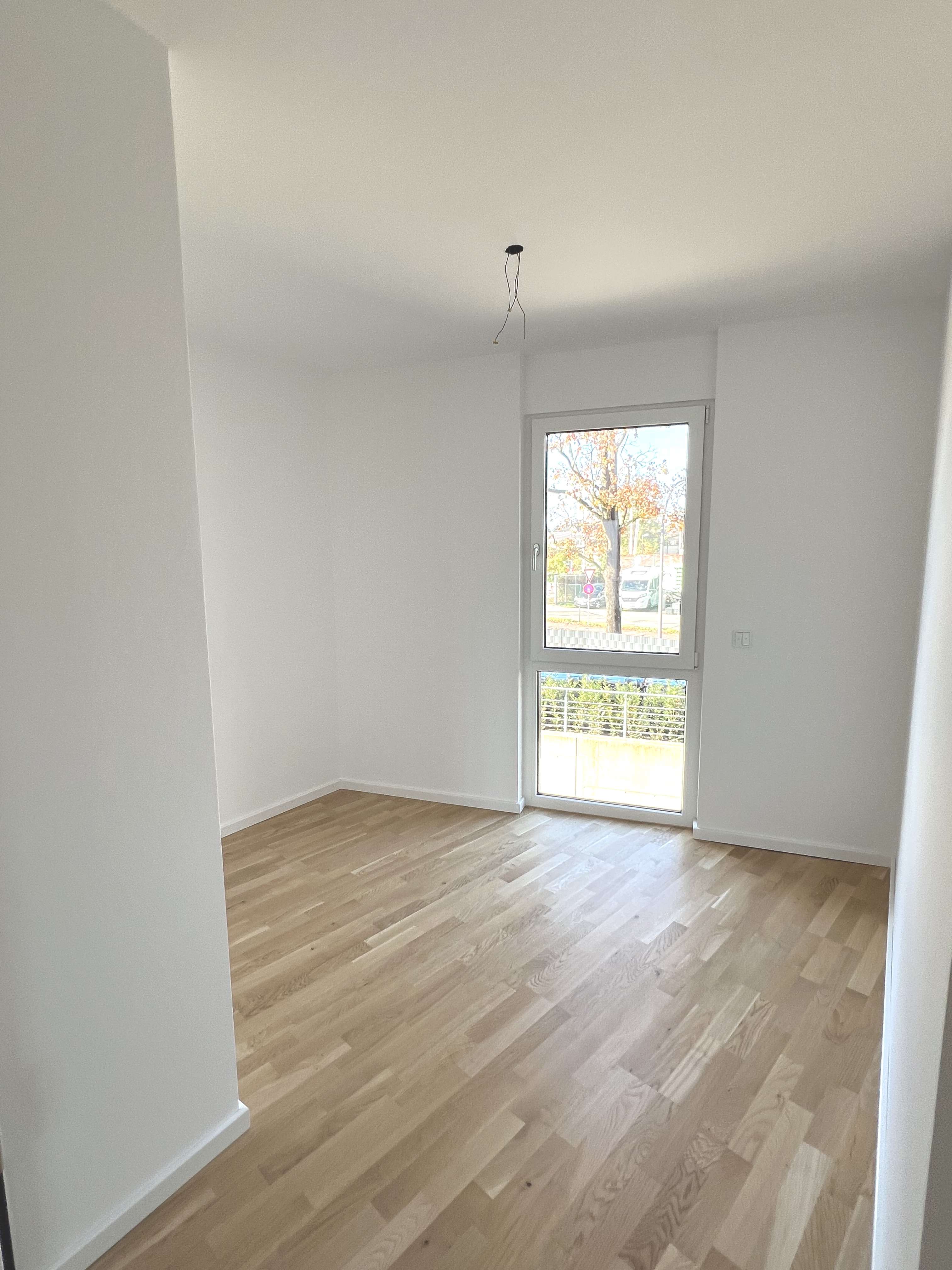Großzügige Balkonwohnung mit TG-Stellplatz in Zentrumsnähe zu vermieten! Bild 12