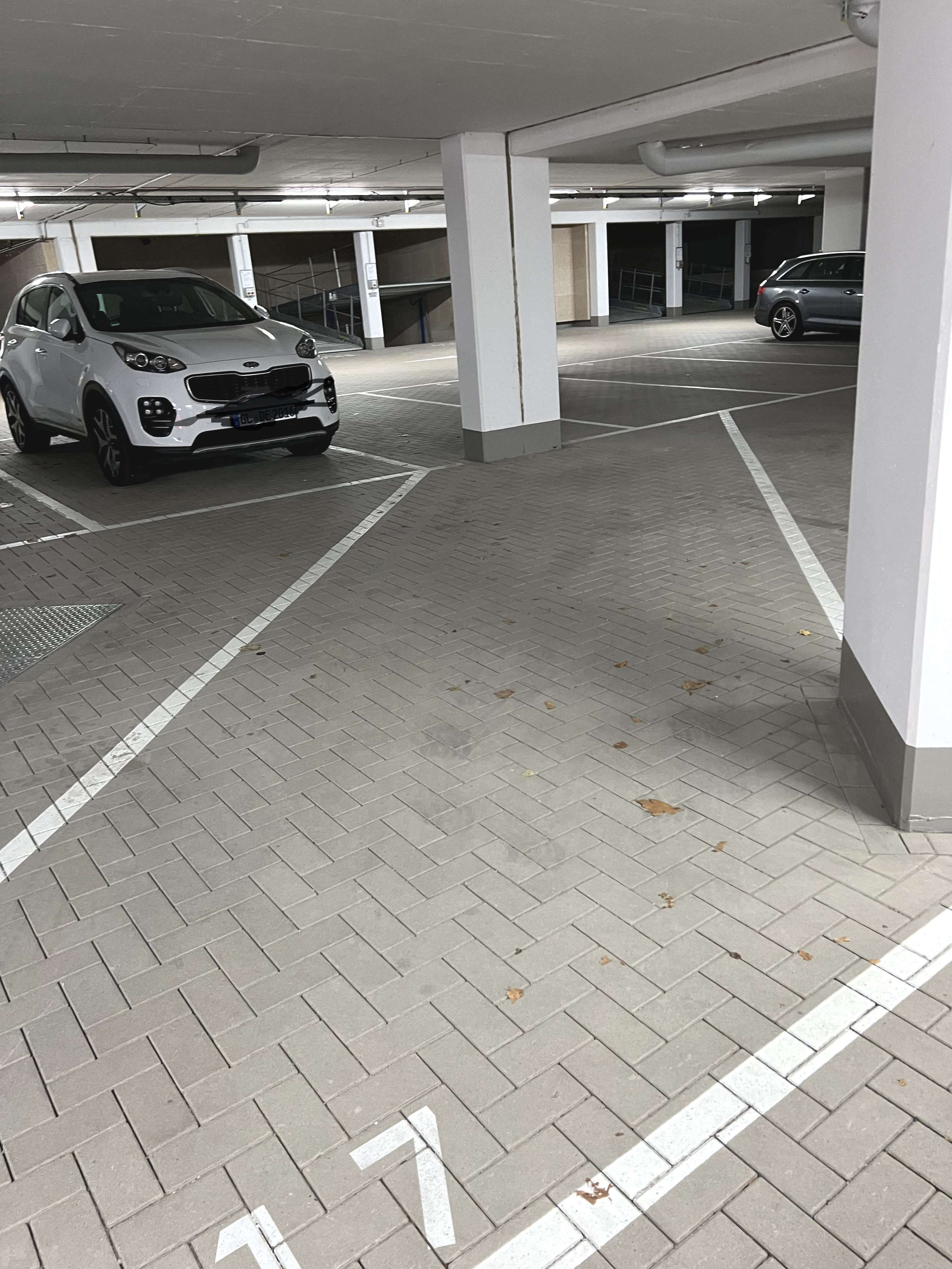 Großzügige Balkonwohnung mit TG-Stellplatz in Zentrumsnähe zu vermieten! Bild 5