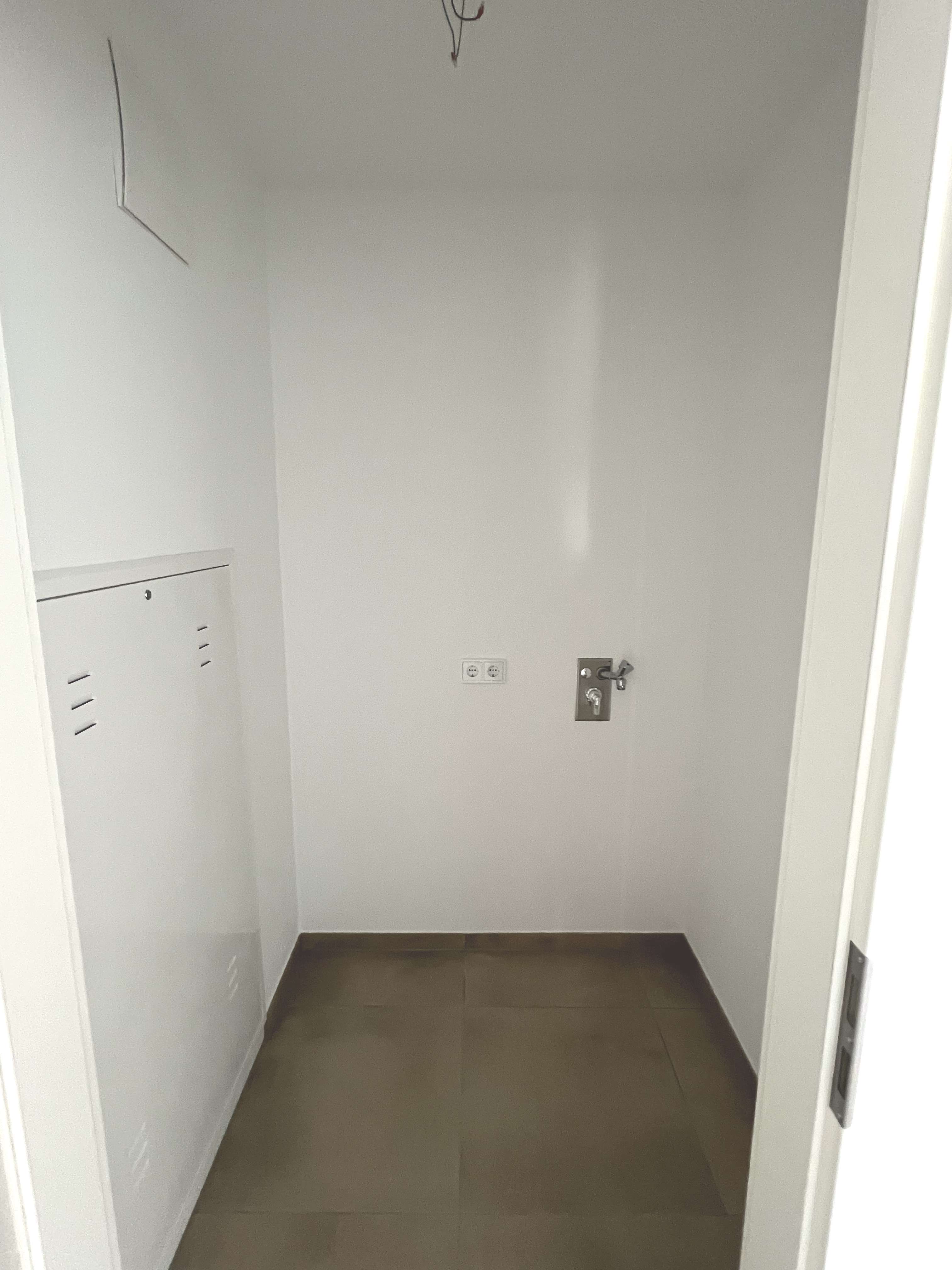 Großzügige Balkonwohnung mit TG-Stellplatz in Zentrumsnähe zu vermieten! Bild 10