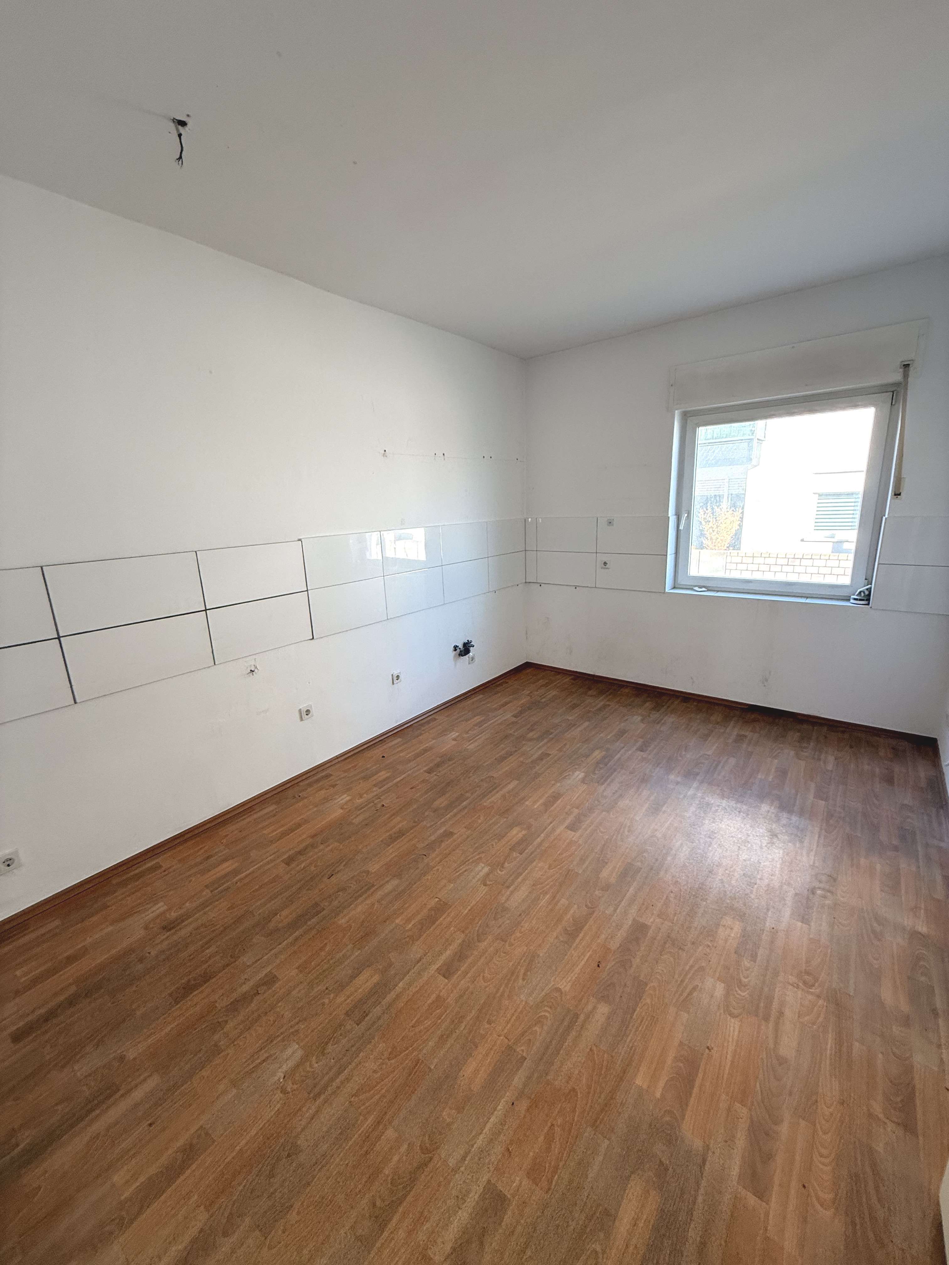 Raumwunder! Geräumiges 1-2 Familienhaus mit viel Potential in Herkenrath! Bild 22
