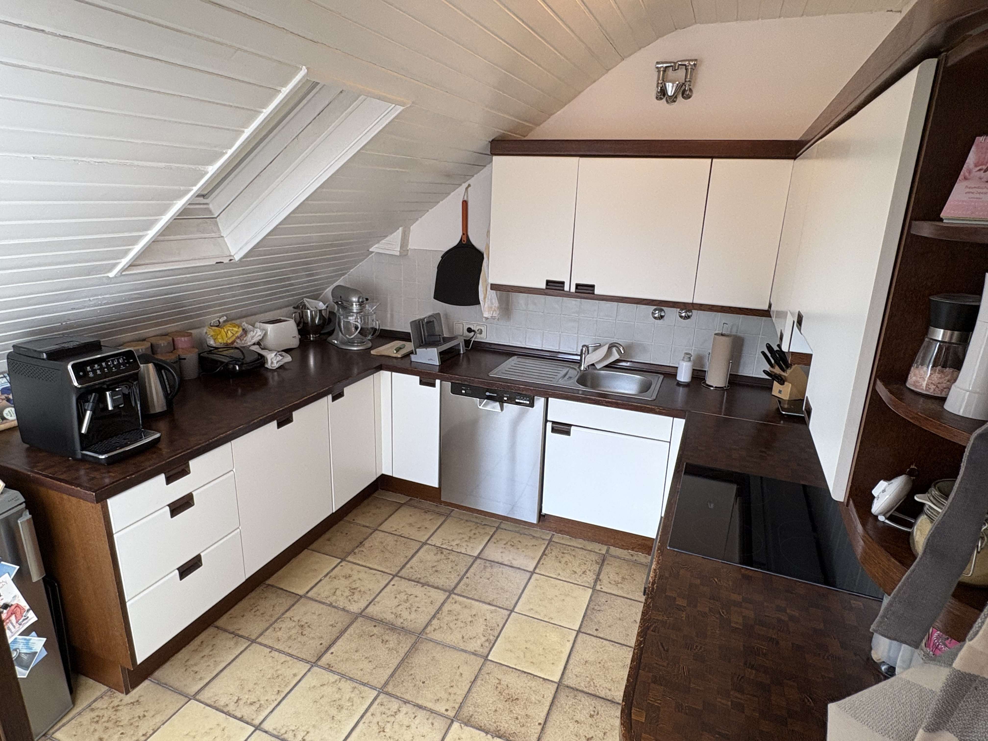 Bieterverfahren! Poppelsdorf - Attraktive 3 Zimmer DG-Wohnung mit Dachterrasse und TG Stellplatz Bild 14
