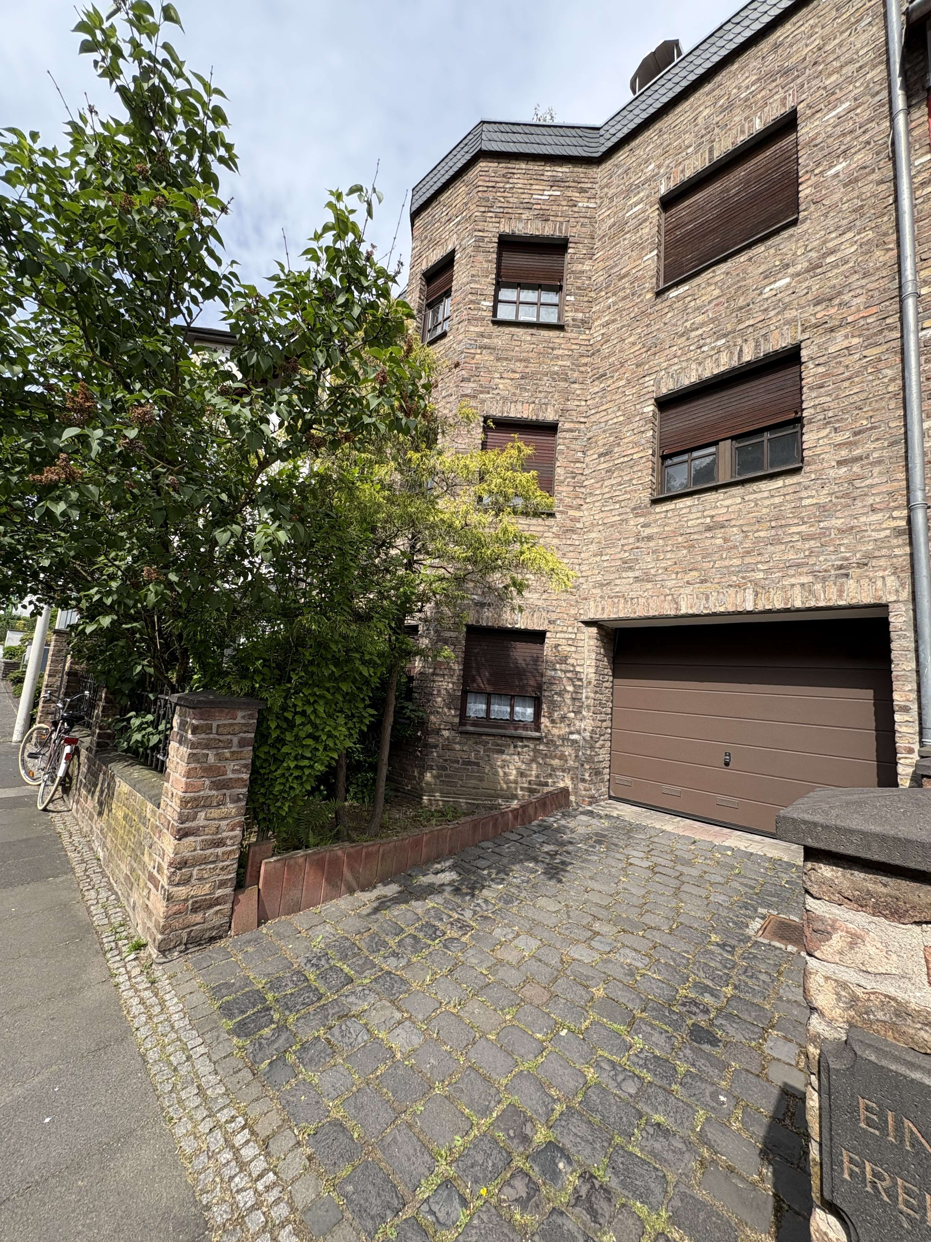Bieterverfahren! Poppelsdorf - Attraktive 3 Zimmer DG-Wohnung mit Dachterrasse und TG Stellplatz Bild 7