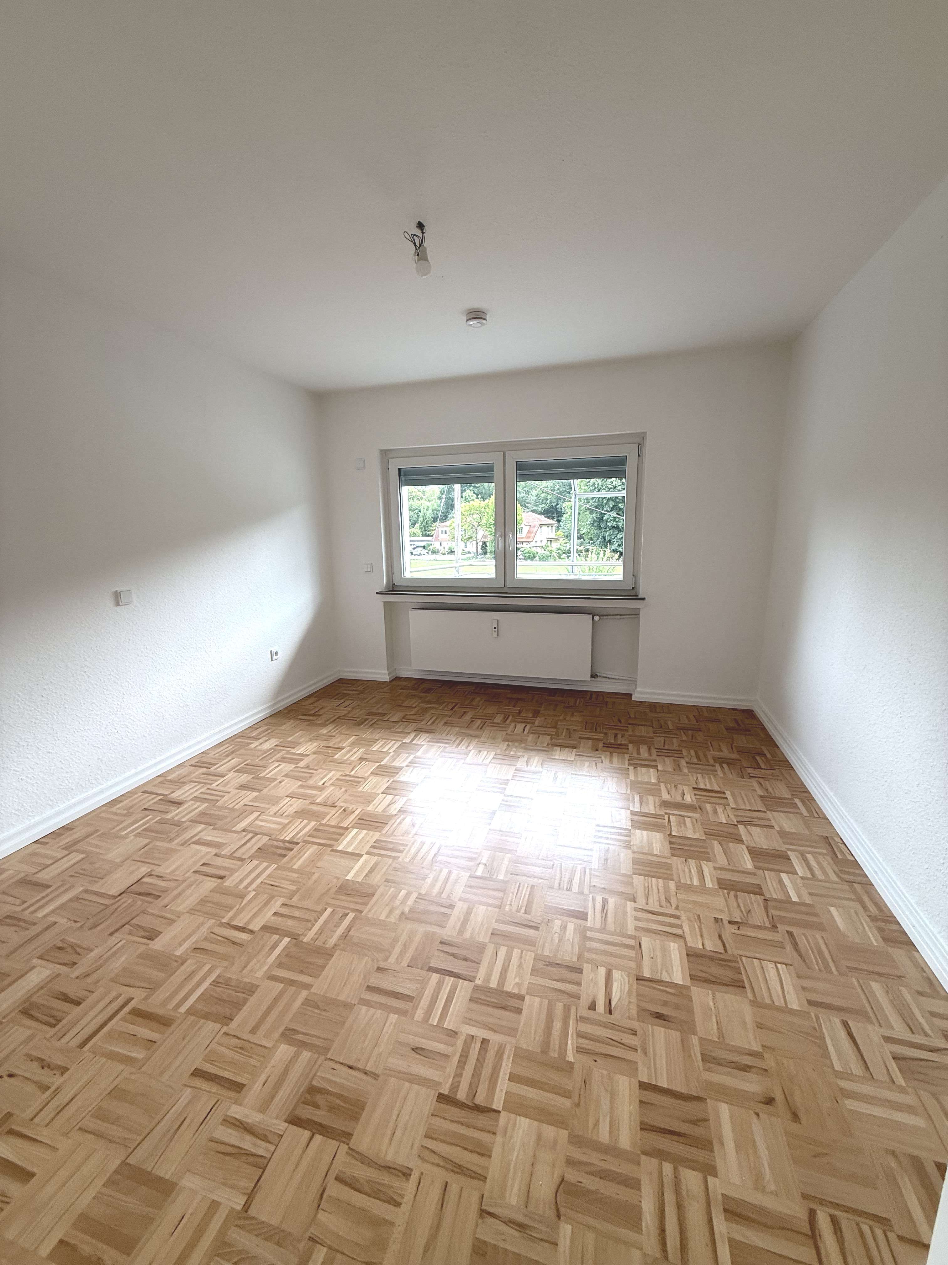 Kapitalanleger, Aufteiler + Selbstnutzer aufgepasst! Interessantes Wohn-Geschäftshaus in Immekeppel! Bild 2