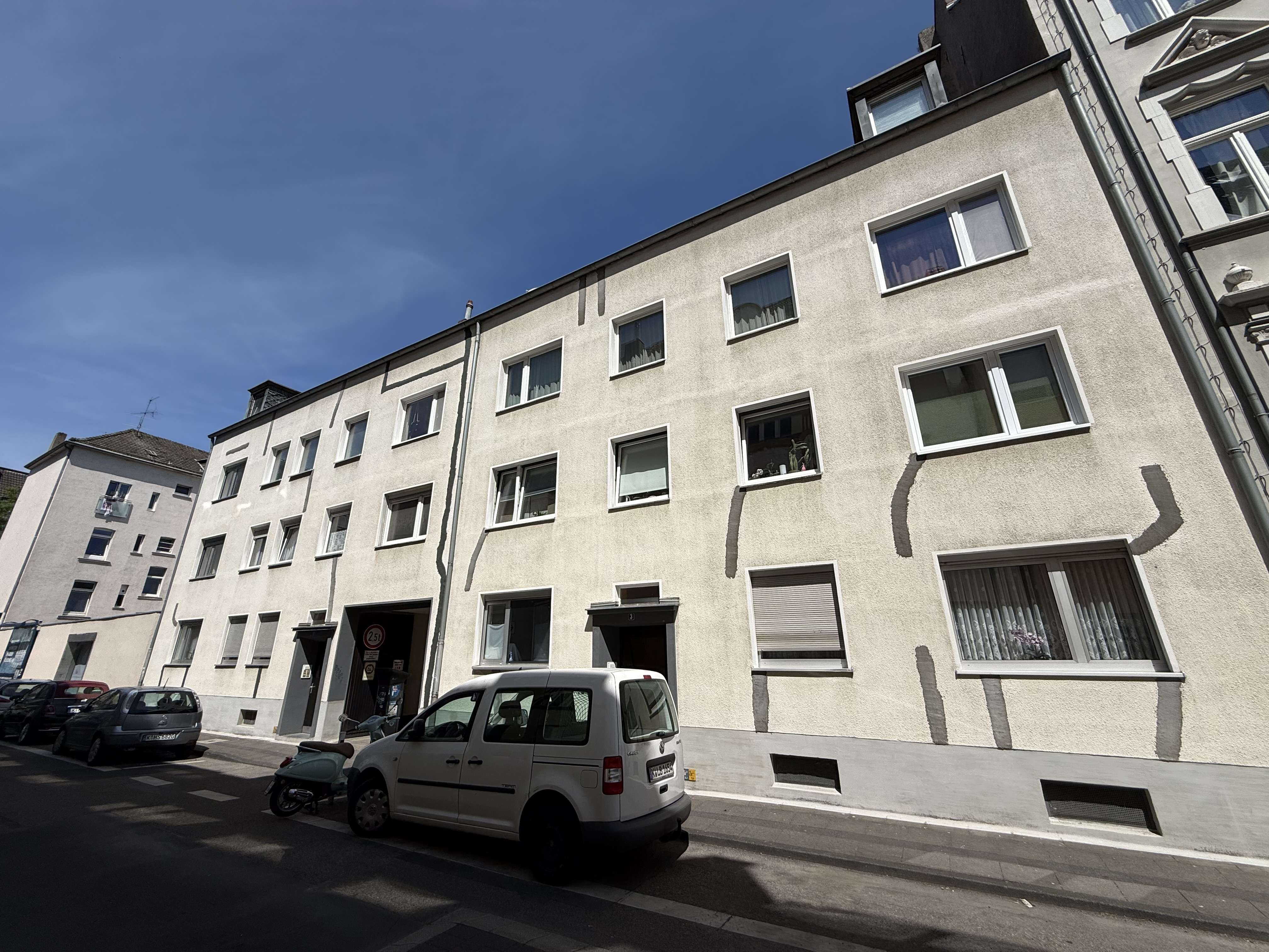 Ideal für Handwerker, Studenten und Kapitalanleger! Modernisierungsbedürftiges Appartment in 1a-Lage Bild 5