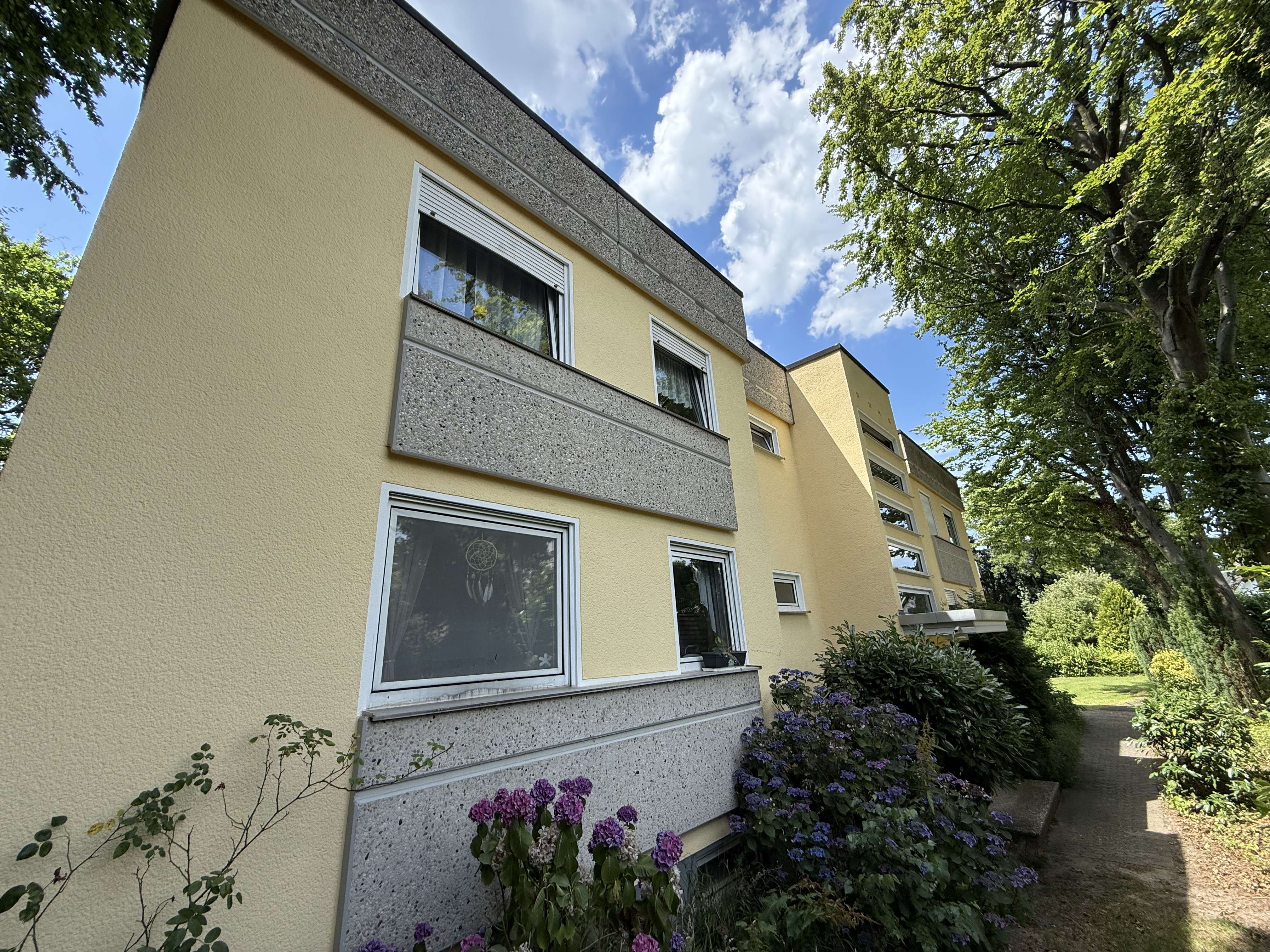 Interessante Kapitalanlage! Ruhige Balkonwohnung  in gefragter Lage! Bild 2